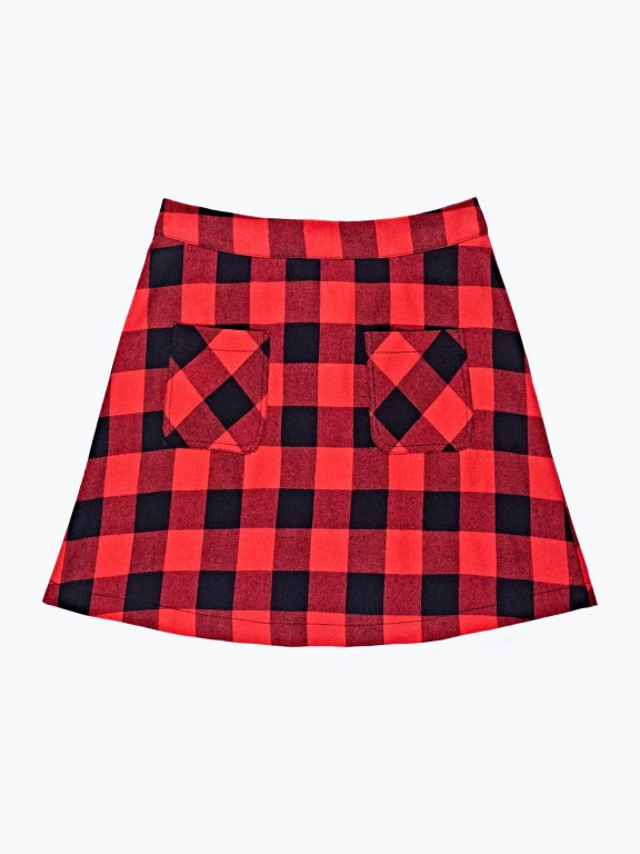 A-line plaid skirt with pockets