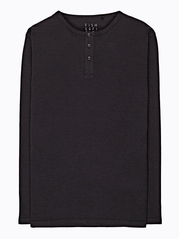 Henley with long sleeve