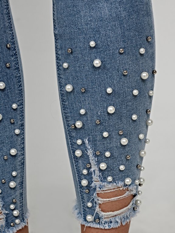 Skinny jeans with pearls