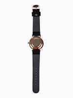 Leather strap watch