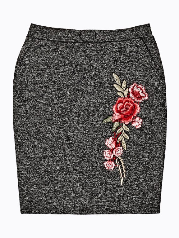 Marled mini skirt with floral patch