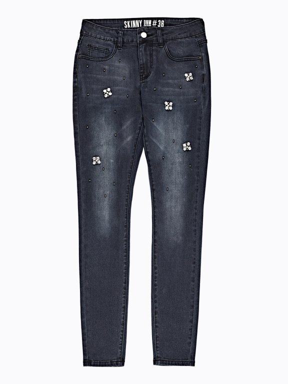 Skinny jeans with decorative stones
