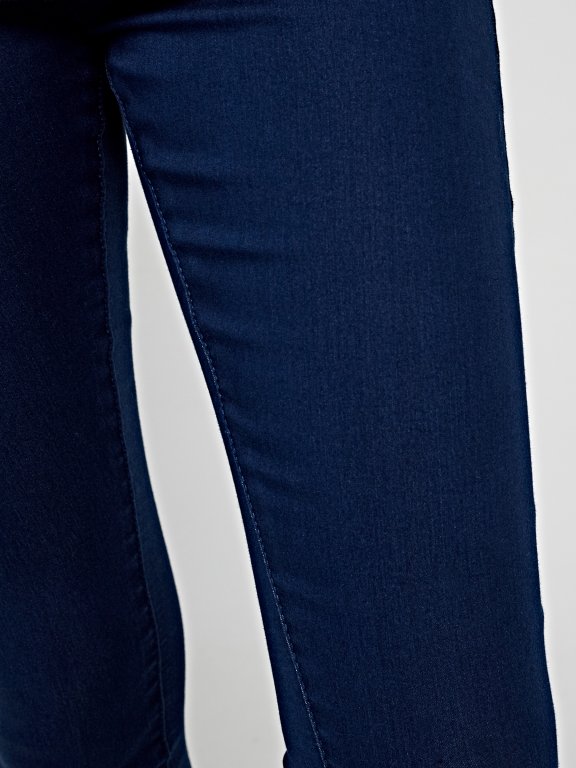 Skinny trousers with zippers