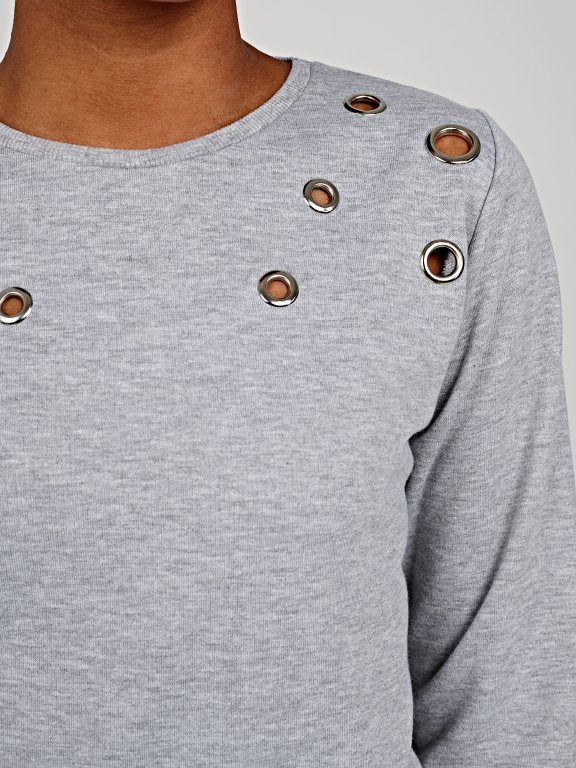 Sweatshirt with metal eyelets