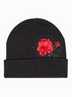 Beanie with flower embroidery