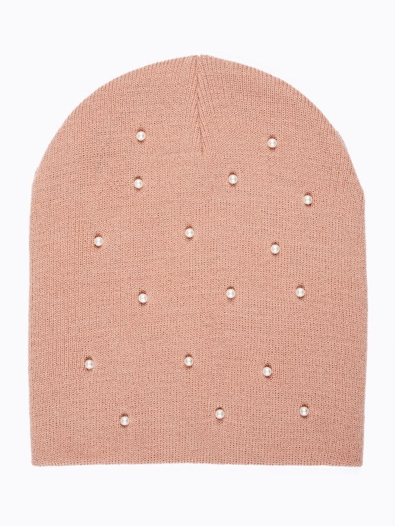 BEANIE WITH PEARLS