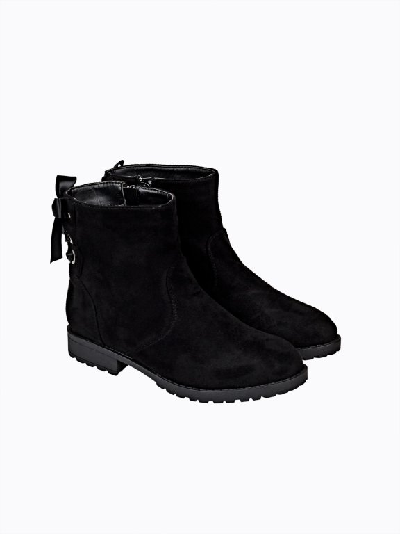ANKLE BOOTS WITH BACK LACING