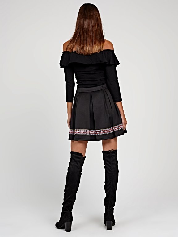 A-LINE SKIRT WITH DECORATIVE TAPE
