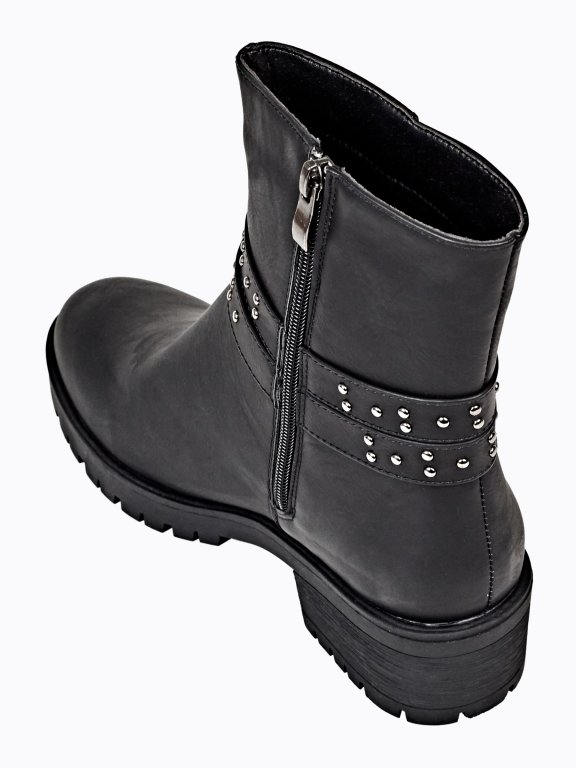 WARM ANKLE BOOTS WITH TRACK SOLE