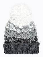 CABLE-KNIT BEANIE WITH POM