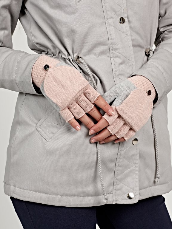 Two-tone fingerless gloves