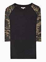 T-SHIRT WITH CAMO PRINT SLEEVES