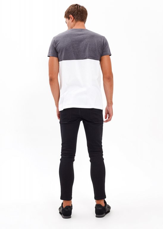 COLOUR BLOCK T-SHIRT WITH PRINT