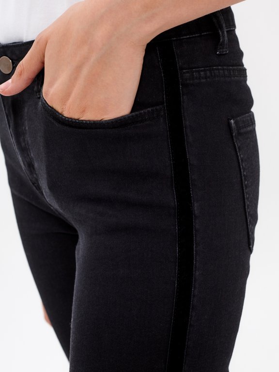 SKINNY JEANS WITH SIDE TAPE