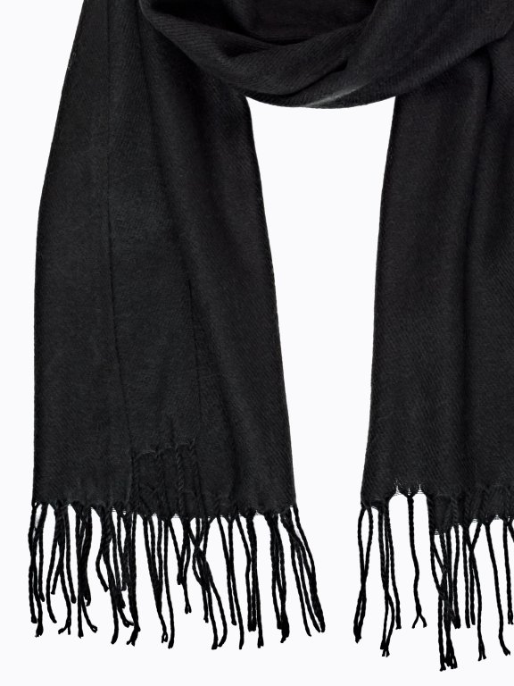 SCARF WITH FRINGES
