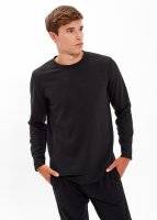 STRUCTURED T-SHIRT WITH LAYERED HEMS