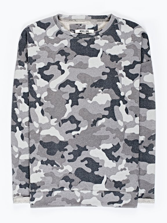 Kapuzenpullover mit Camouflage-Druck