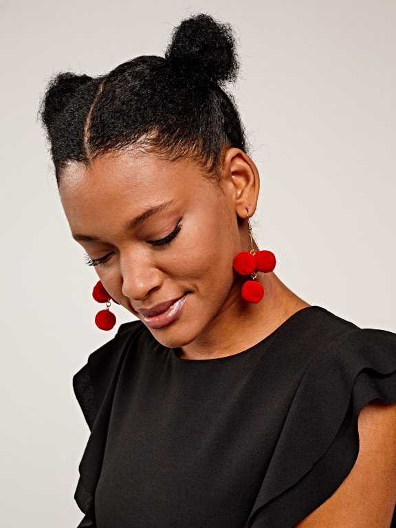 Mini pom pom earrings