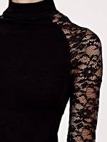 Pencil dess with lace sleeves