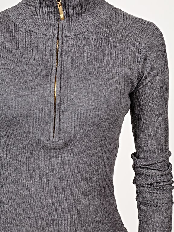 Rib-knit jumper with front zipper