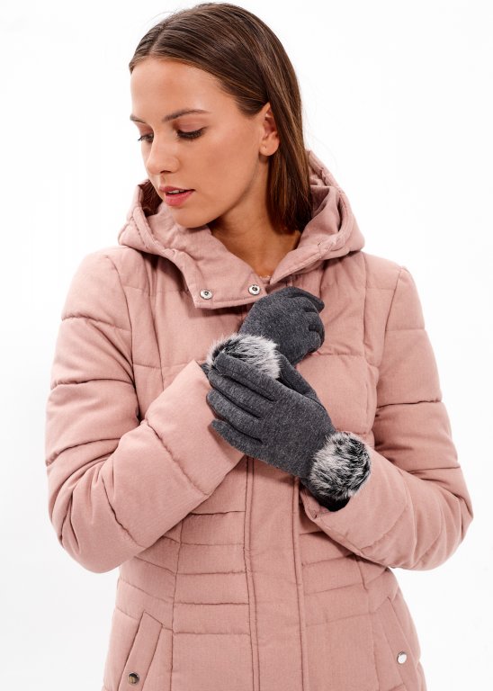 Gloves with faux fur pompom