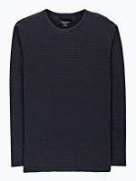 Structured t-shirt with side slits