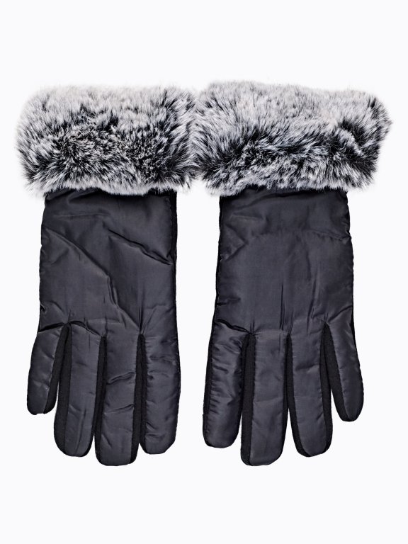 Combined gloves with faux fur