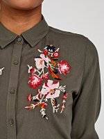 Viskózová košile s květinovou výšivkou