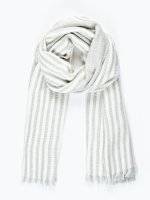 Striped scarf with tassels