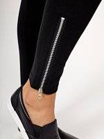 Leggings with zippers