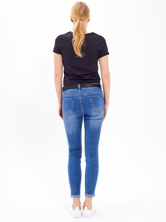 Skinny jeans in mid blue wash