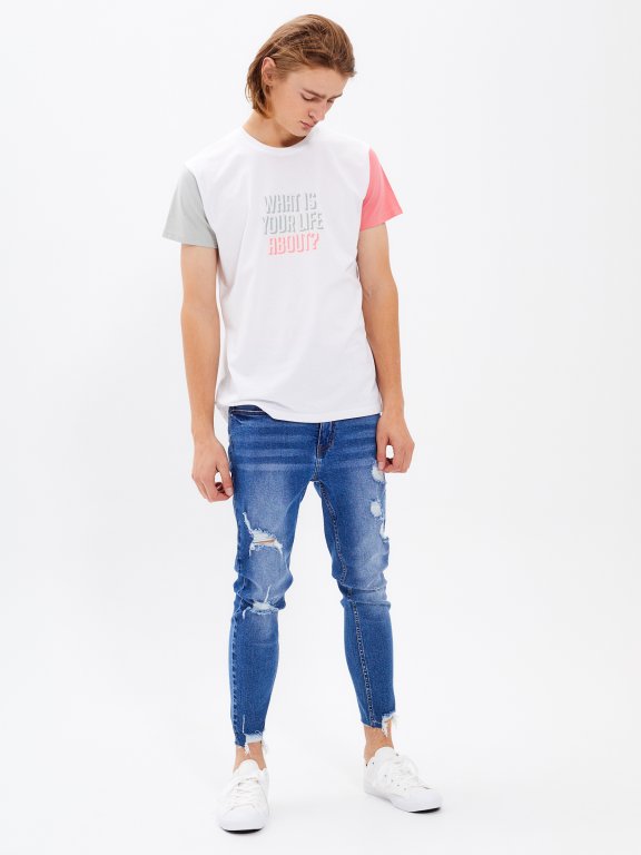 T-SHIRT WITH CONTRAST SLEEVES