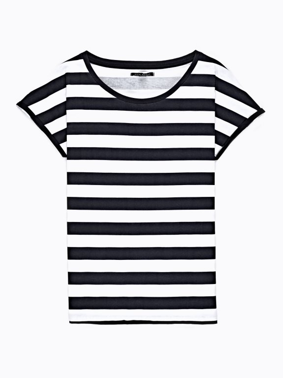 Oversized striped t-shirt