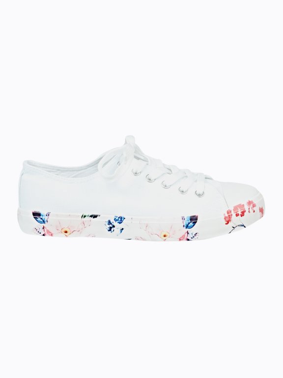 Sneakers with floral outsole