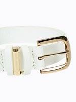 Basic belt with metal buckle