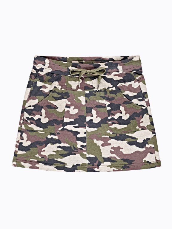 Camo print mini skirt with pockets