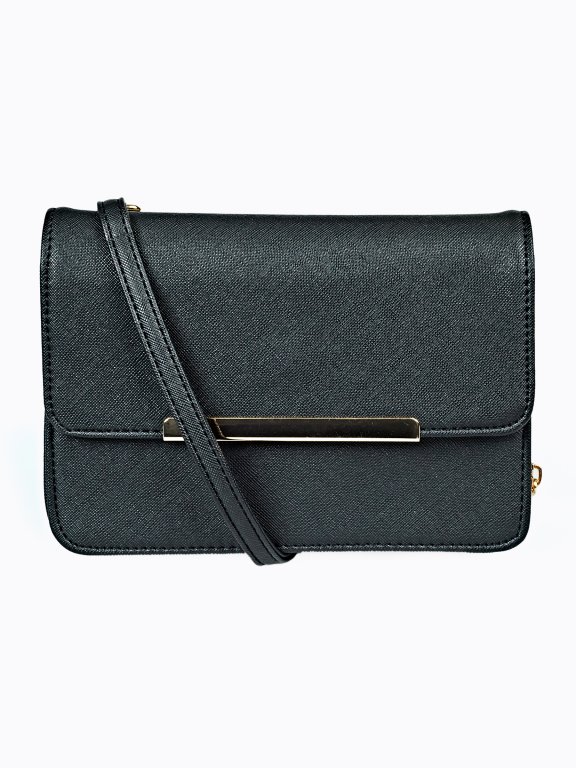 Shoulder bag with removable purse