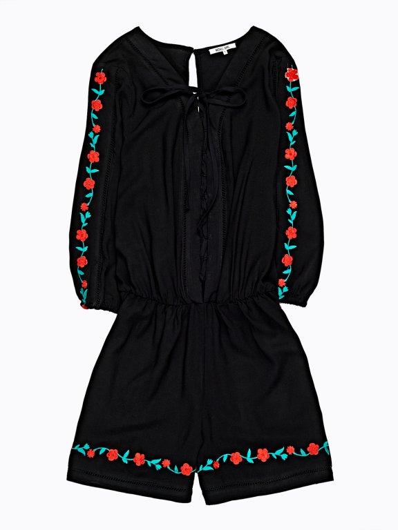 Short jumpsuit with floral embroidery