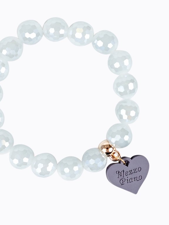 Elastic bracelet with heart pendant