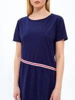 T-Shirt-Kleid mit Streifen