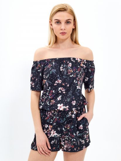 Off-the-shoulder short jumpsuit with floral print