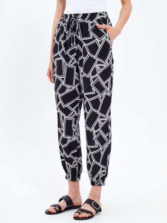 Printed jogger fit trousers