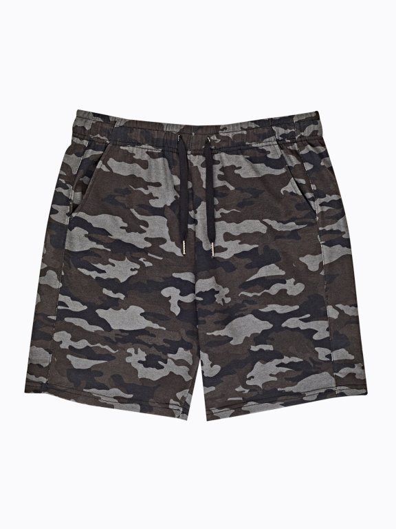 Shorts mit Camouflage-Druck