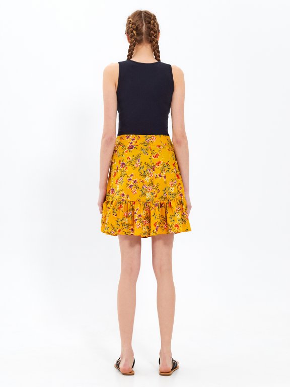 Floral print skirt with ruffle hem