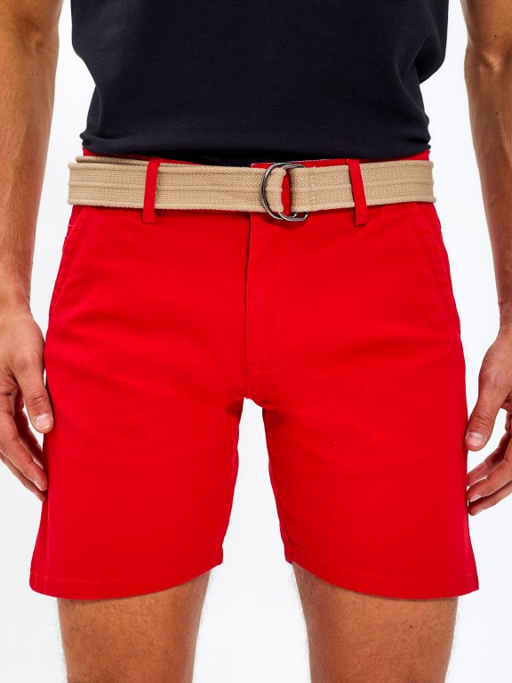 Stretch shorts with belt