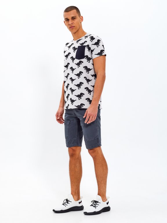Printed t-shirt with contrast pocket