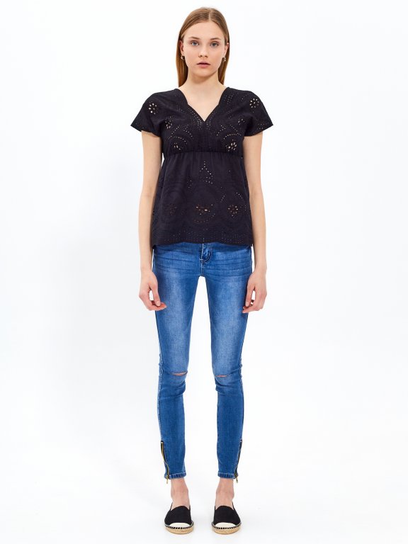 Broderie anglaise top