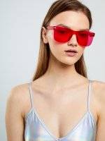 Frameless sunglasses