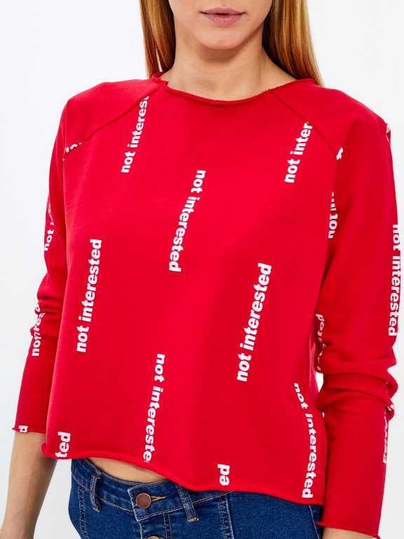 Sweatshirt with raw edges