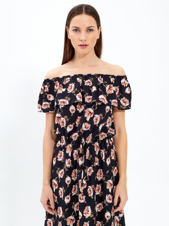Off-the-shoulder floral print maxi dress